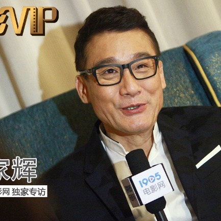 裴斗娜×金允石×孙锡久《病毒》定档4月 2025-02-07 时隔五年，由姜利官执导，裴斗娜、金允石、孙锡久主演的电影《病毒》（바이러스）官宣定档，将于4月在韩国上映。
